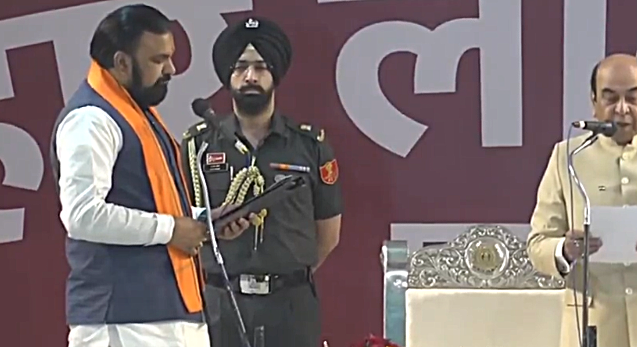 Samrat Chaudhary taking oath as Bihar Chief Minister at Lok Bhavan in Patna