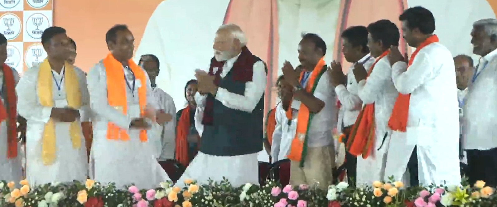 Political Heat Rises as Campaigning Intensifies in Bengal & Tamil Nadu