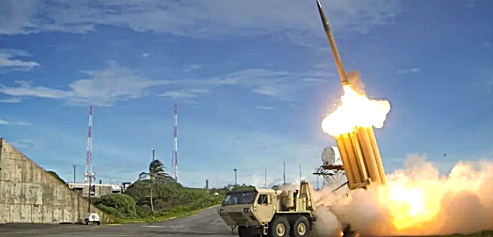 Missile launch and air defense system failure illustration during Iran attack