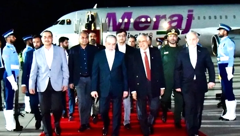 Iran Clearly Refuses Direct Talks with the US in Pakistan
