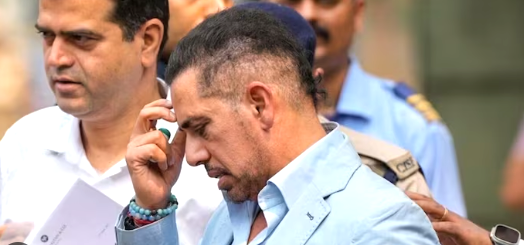 Robert Vadra addressing the media after getting bail in the Shikohpur land deal case.