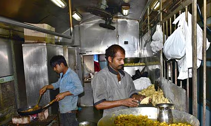 AI Keeps Watch on Railway Kitchens