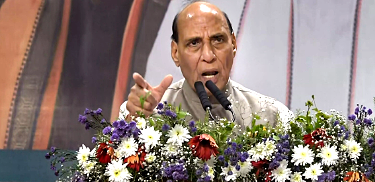 Rajnath Singh Issues Warning to Pakistan Over Terrorism