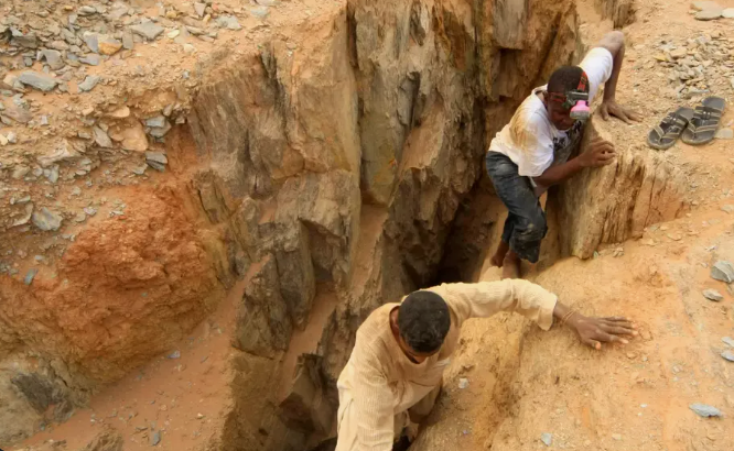 Sudan Gold Mine Collapse Kills 60