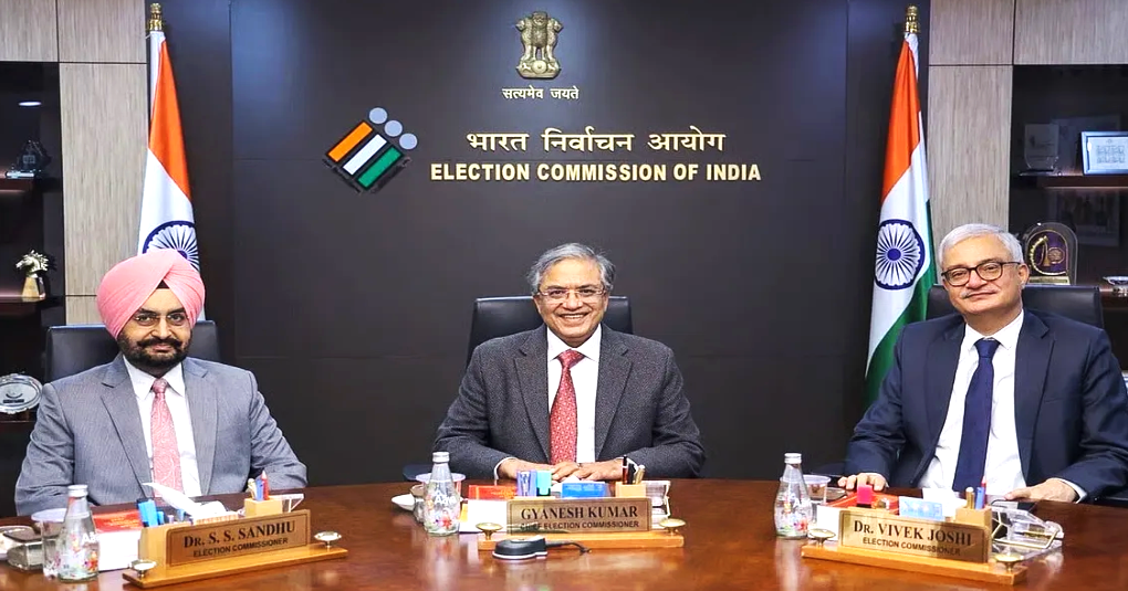 Election Commission officials during Special Intensive Revision discussions